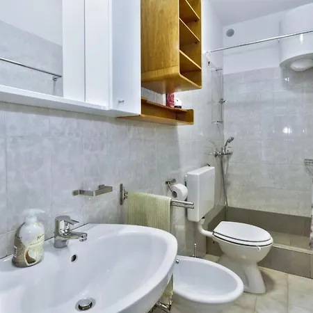 Apartment Mirjana