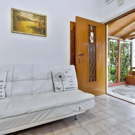 Appartement Mirjana *