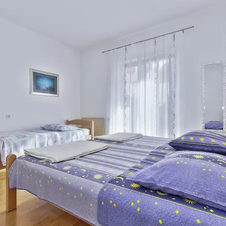 Apartment Mirjana